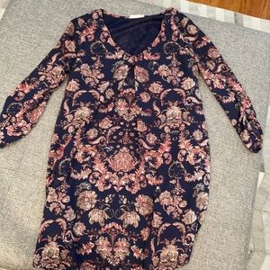 Quarter sleeve dress